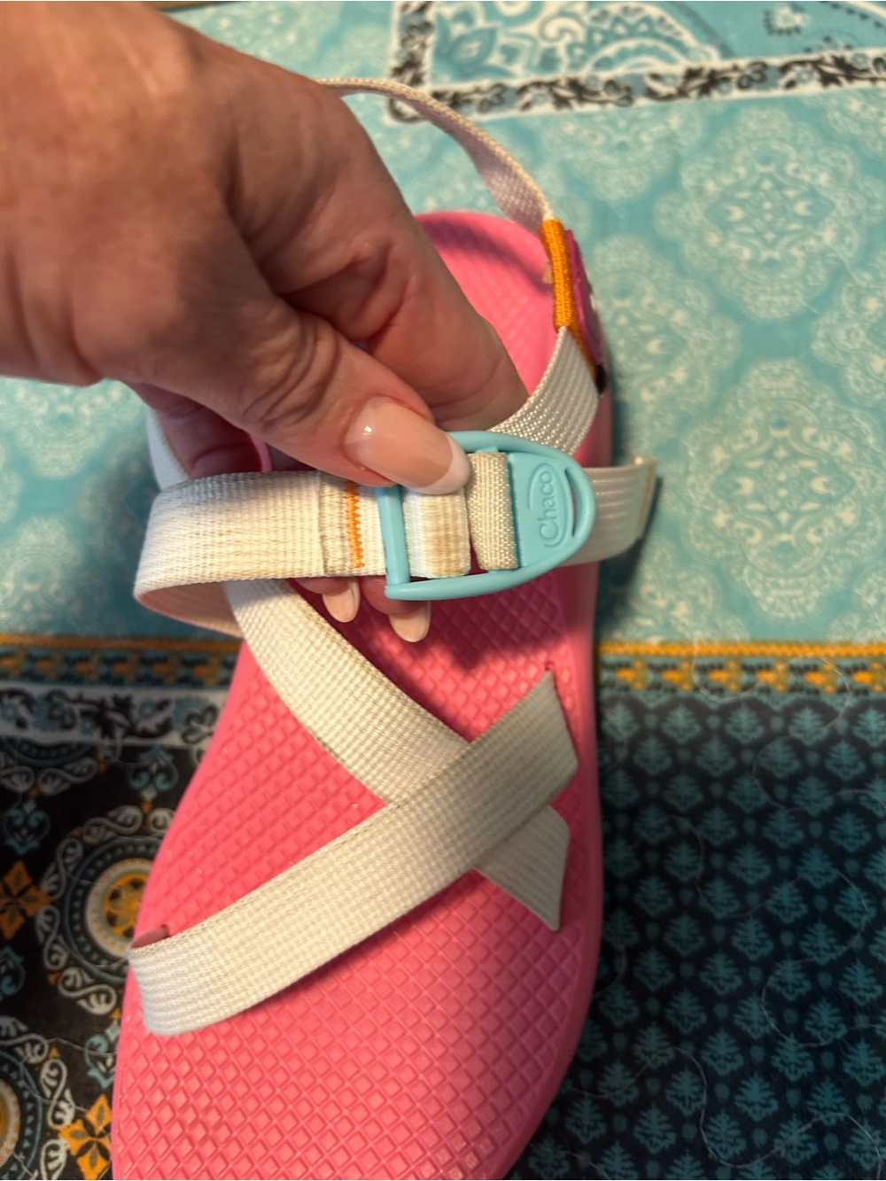 Chaco strappy sandals - Picture 6 of 9